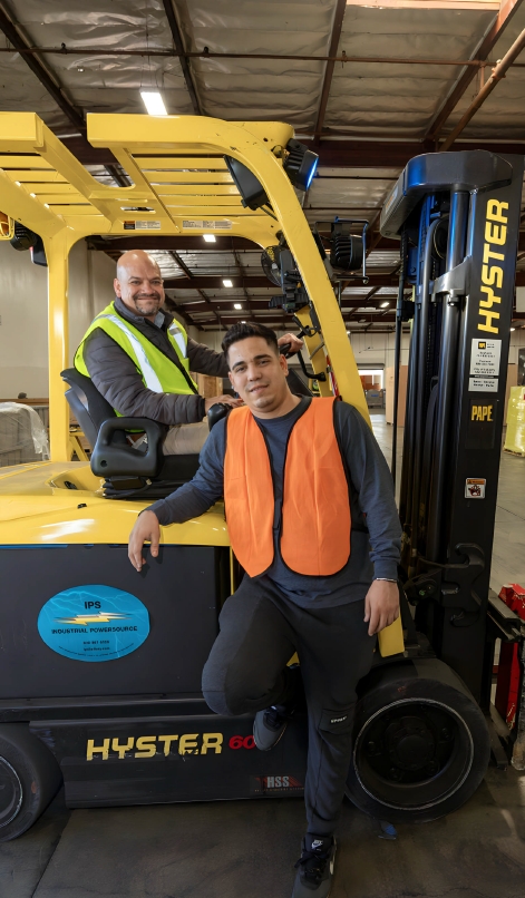 Approved Freight Fowarders warehouse workers